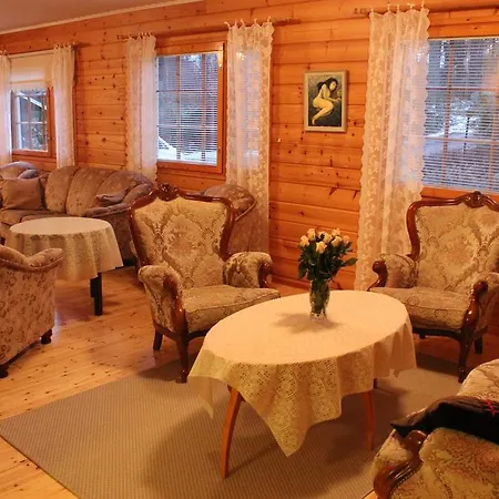 Kultakukkura Hirsikartano